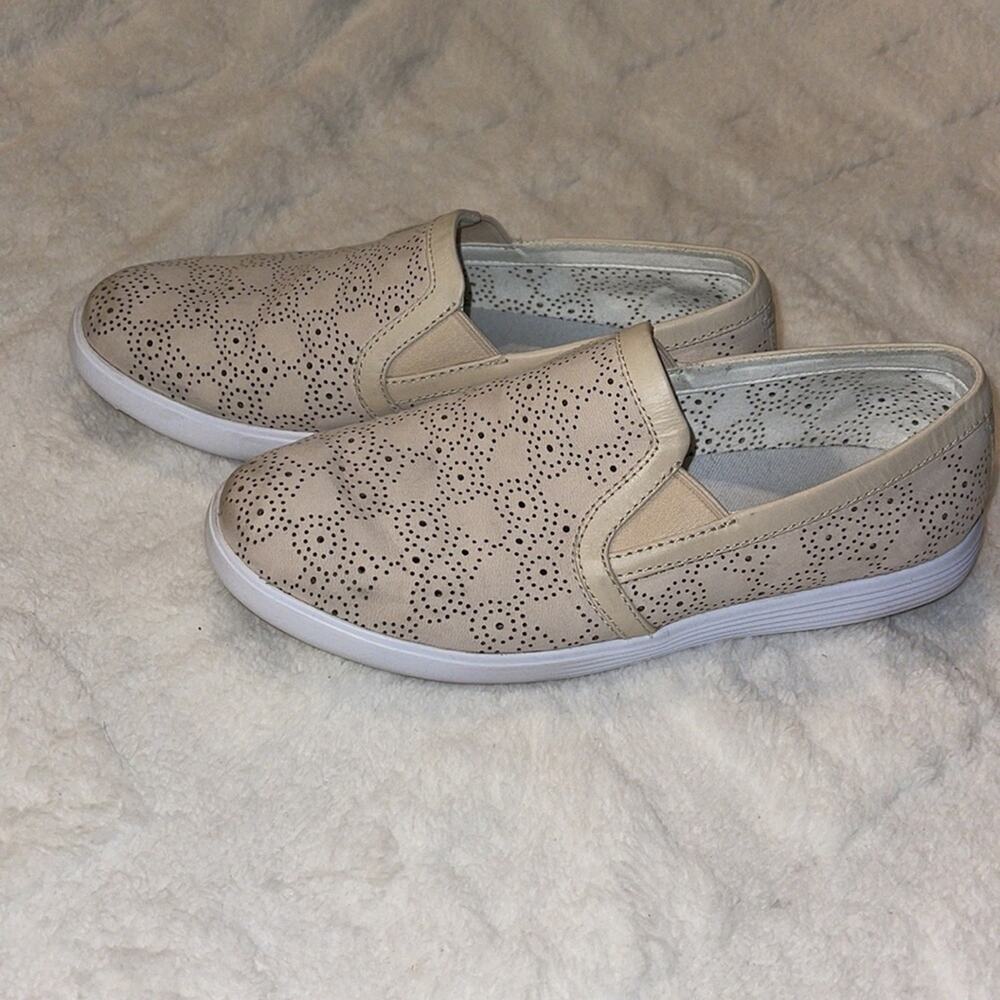 Cole Haan  Slip On 7.5 Grand OS Crosscourt Sneakers Cream White